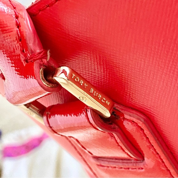 Tory Burch Robinson Dome Satchel - Picture 8 of 12